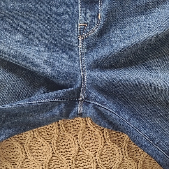 L'AGENCE High Line Distressed Skinny Jean in 'Huxley Destruct' Wash - Size 26 - Picture 6 of 10